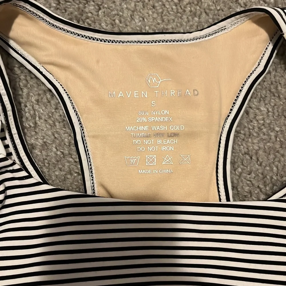 LAST CHANCE-Maven Thread Black and White Striped breastfeeding Sports Bra - Picture 2 of 6